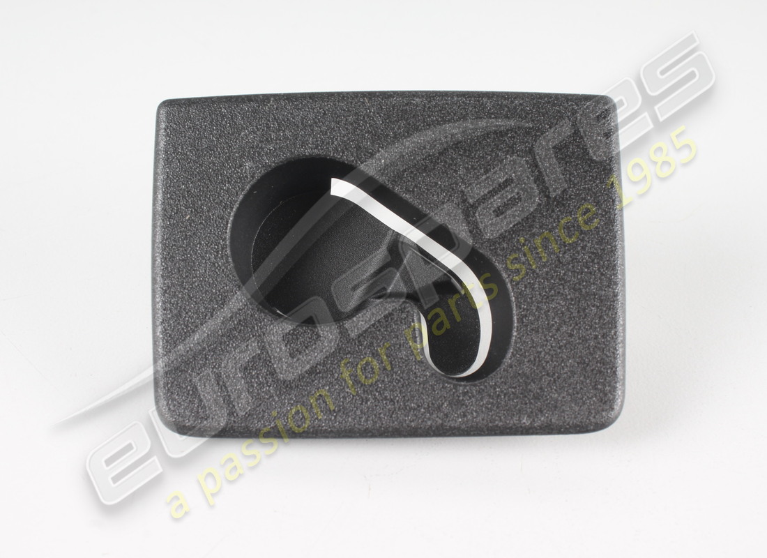 nueva moldura izquierda negra maserati. número de pieza 670086780 (1)