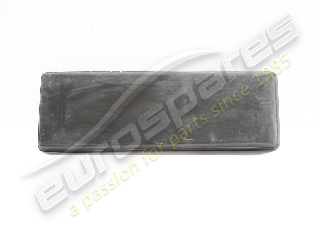 TAPA DE VENTILACIÓN Ferrari USADA. NÚMERO DE PARTE 50301100 (1)