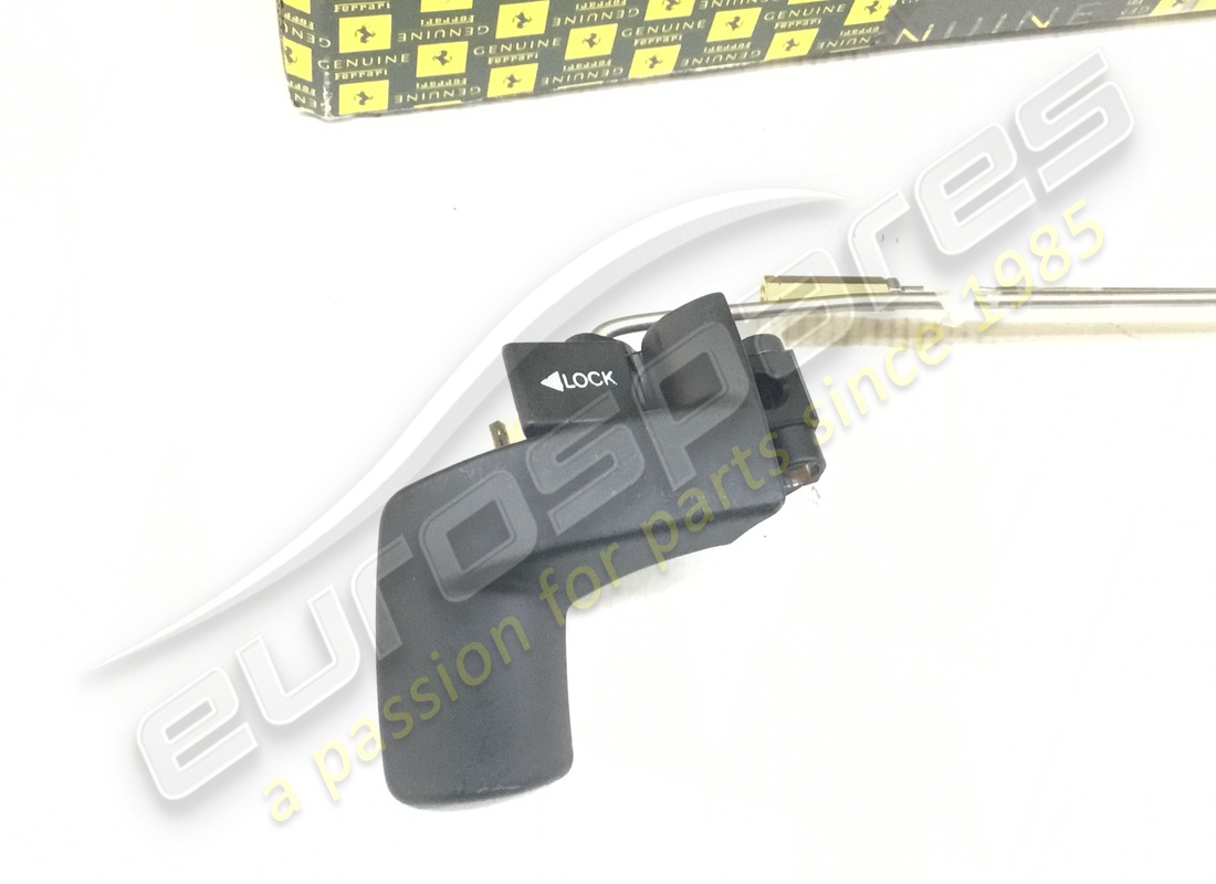 nueva manija de puerta interior derecha ferrari. número de parte 66565200 (2)