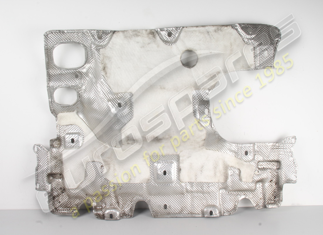 USADO Ferrari PROTECTOR TÉRMICO DE LA TINA DE LA RUEDA DE REPUESTO. NÚMERO DE PIEZA 69761100 (1)