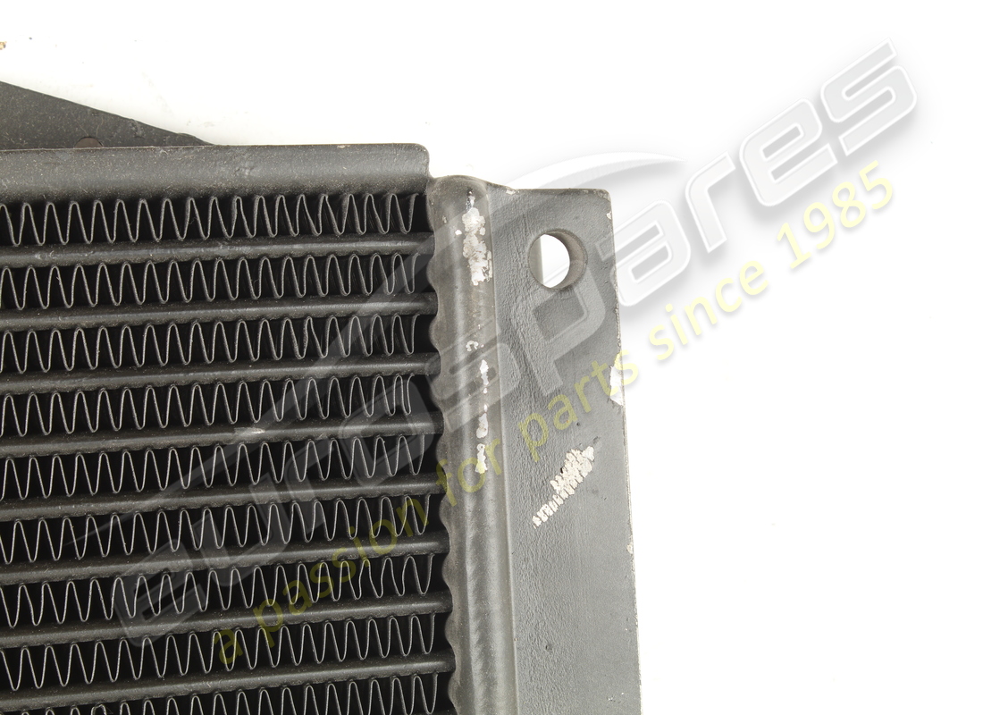 NUEVO RADIADOR DE ACEITE IZQUIERDO FERRARI. NÚMERO DE PIEZA 174183 (7) nuevo radiador de aceite izquierdo ferrari. número de pieza 174183 (7)