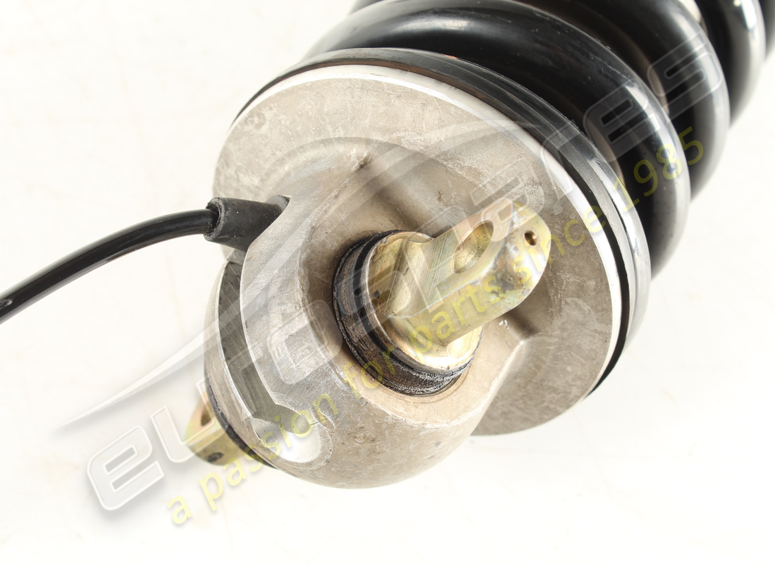 amortiguador trasero ferrari usado. número de parte 174724 (4)