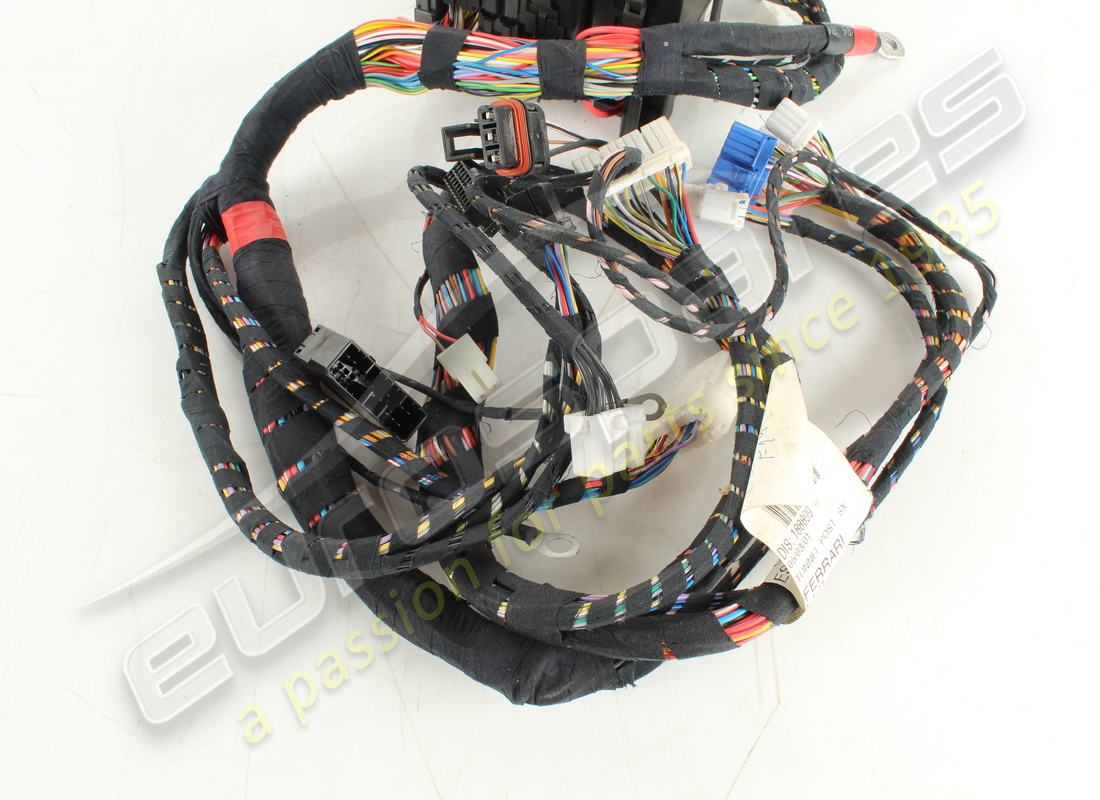 NUEVO FERRARI CABLE DE CONEXIÓN DEL TÚNEL TRASERO IZQUIERDO. NÚMERO DE PIEZA 200847 (3) nuevo ferrari cable de conexión del túnel trasero izquierdo. número de pieza 200847 (3)