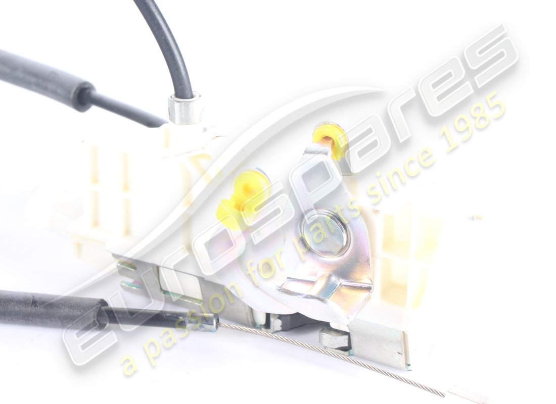 NUEVA CERRADURA DE PUERTA DERECHA COMPLETA FERRARI. NÚMERO DE PIEZA 69998000 (3) nueva cerradura de puerta derecha completa ferrari. número de pieza 69998000 (3)