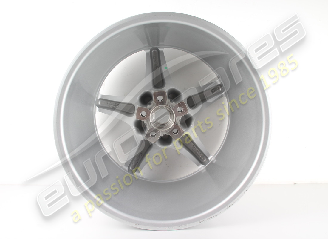 nueva llanta trasera ferrari (aluminio - bbs). número de pieza 179379 (2)