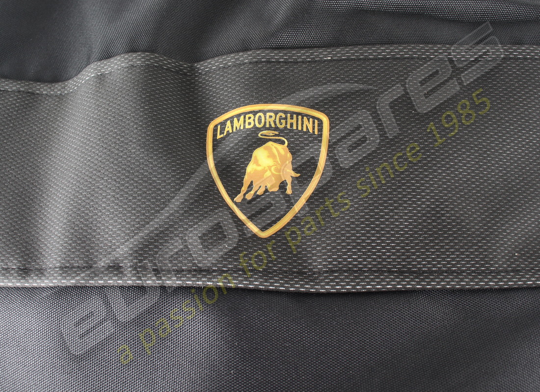 nueva funda para coche lamborghini aventador con aspecto de carbono. número de parte 470860637 (2)