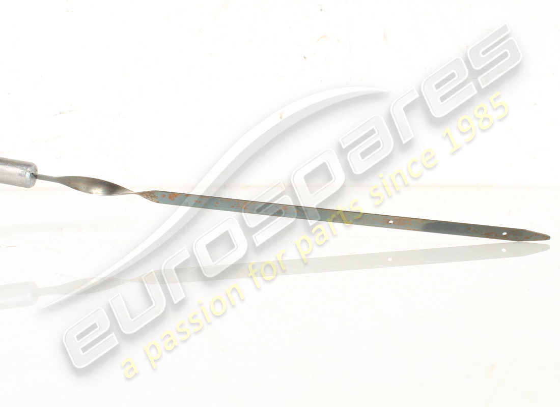 TAPÓN DE TANQUE FERRARI USADO. NÚMERO DE PARTE 254573 (5) tapón de tanque ferrari usado. número de parte 254573 (5)