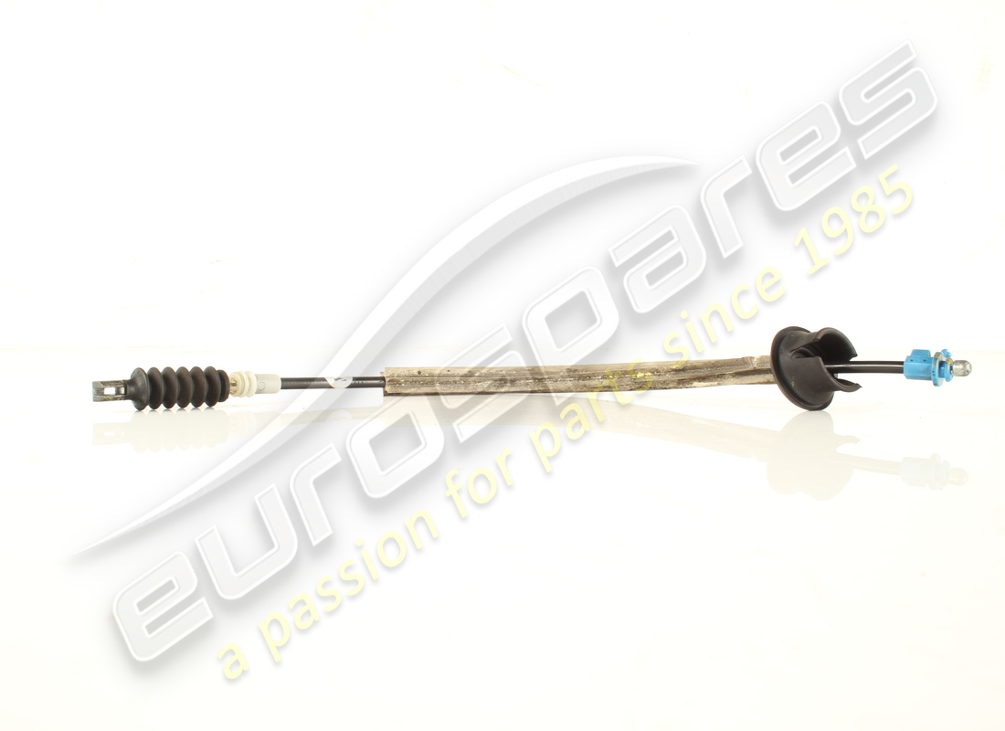 CABLE BOWDEN Lamborghini USADO TUERSCHL.ZZH-MOTOR . NÚMERO DE PARTE 4M8837315 (1)