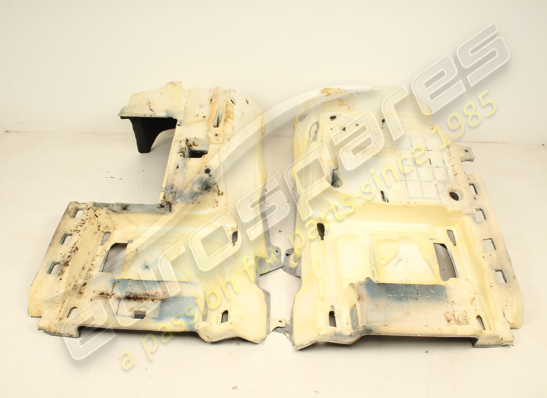 revestimiento de piso lamborghini usado, rhd iks. número de pieza 4ml863103kqa5 (2)