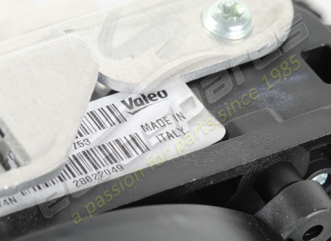 JUEGO DE CONTROL DE CAJA DE CAMBIOS MAGNÉTICO DE CARBONO (BRILLANTE) USADO FERRARI. NÚMERO DE PIEZA 817753 (7) juego de control de caja de cambios magnético de carbono (brillante) usado ferrari. número de pieza 817753 (7)