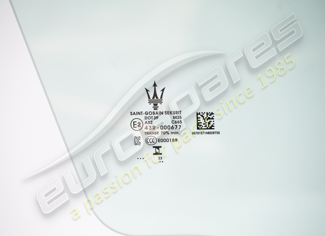 nuevo maserati vidrio de ventana de puerta delantera derecha. número de pieza 670157148 (2)