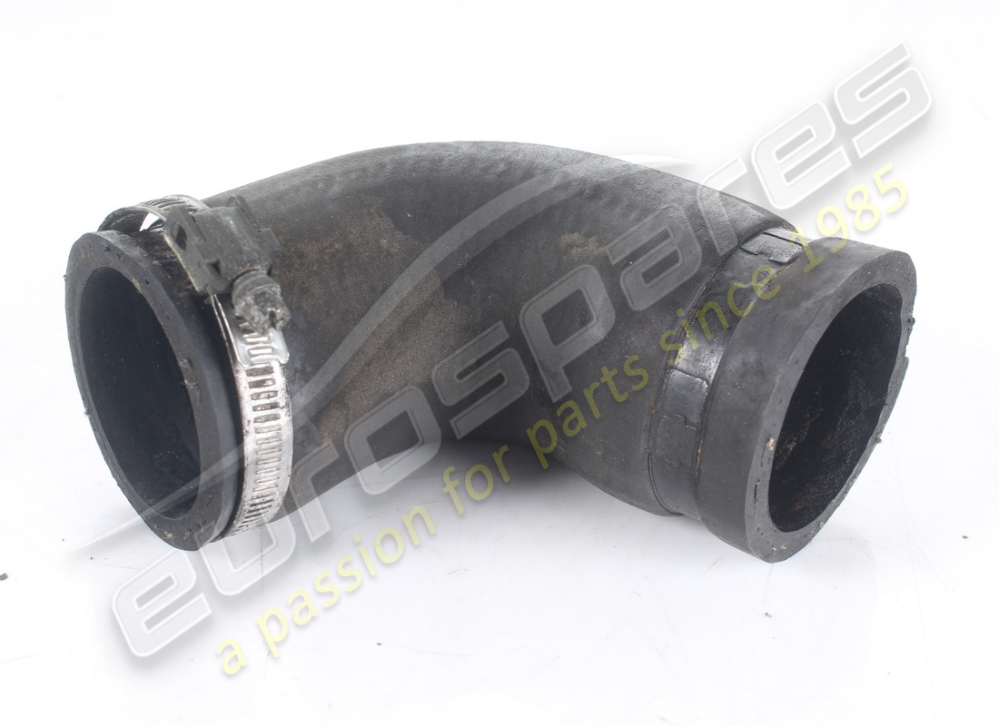 MANGUITO DE SUMINISTRO DE AIRE USADO Maserati. NÚMERO DE PIEZA 495365900 (1)