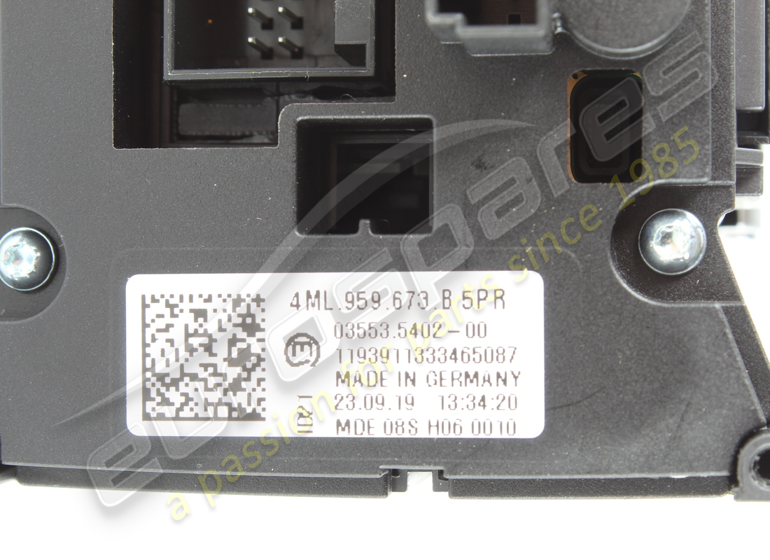 tira de interruptor lamborghini usada. número de parte 4ml959673b (2)