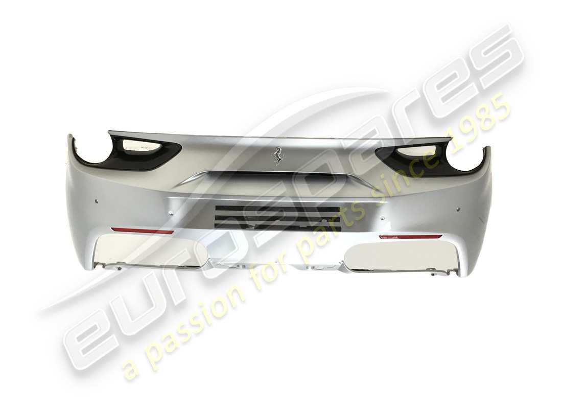 PARACHOQUES TRASERO Eurospares Ferrari 488 USADO CON ENTORNO DE LUCES DE CARBONO. NÚMERO DE PARTE EAP1374241 (1)