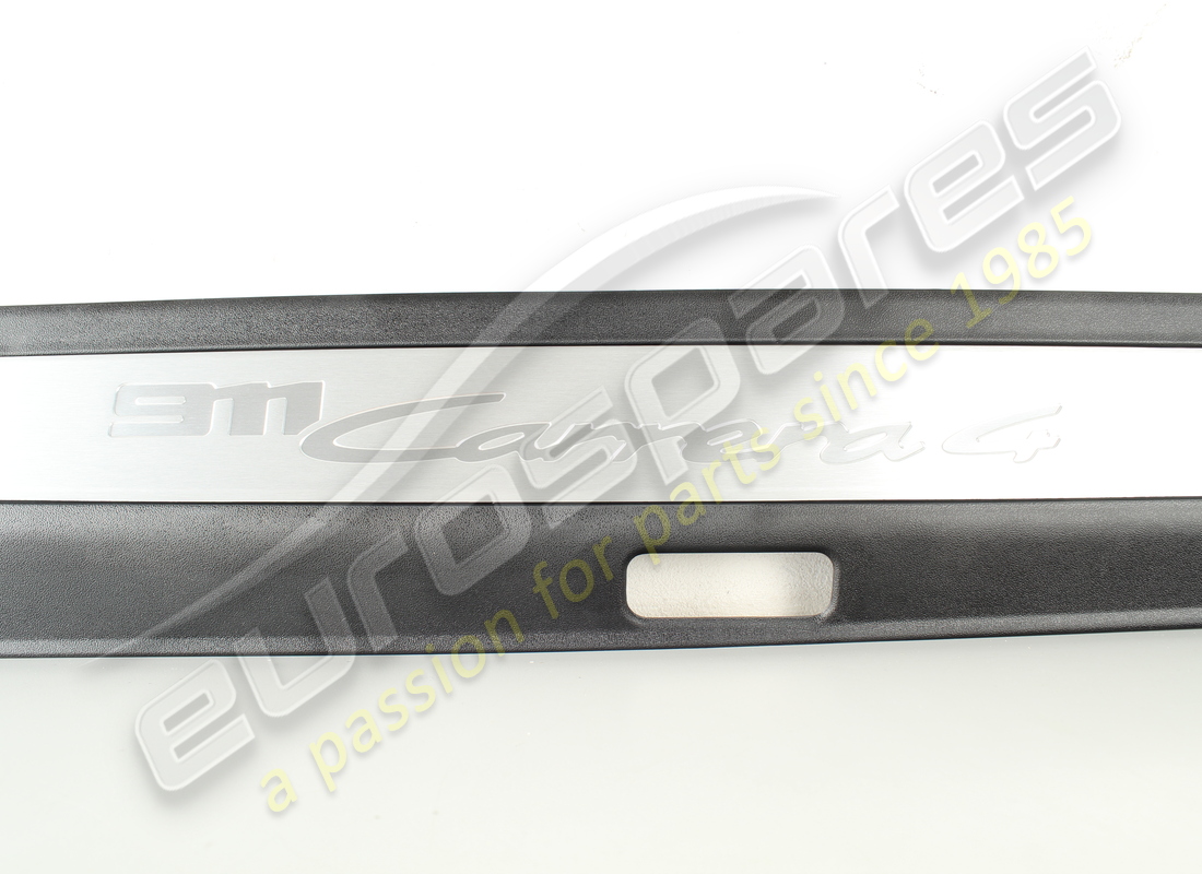 NUEVA PLACA PROTECTORA PORSCHE - PANEL DE UMBRAL IZQUIERDO - ALUMINIO CEPILLADO (PR-A8C,1X1, 7M9) NEGRO. NÚMERO DE PIEZA 992853369B1E0 (2) nueva placa protectora porsche - panel de umbral izquierdo - aluminio cepillado (pr-a8c,1x1, 7m9) negro. número de pieza 992853369b1e0 (2)