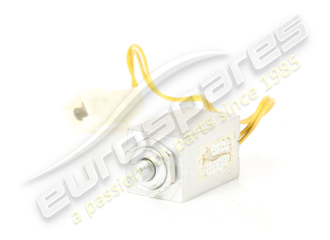 SOLENOIDE DE TAPA DE LLENADO DE COMBUSTIBLE/GUANTERA USADO FERRARI. NÚMERO DE PIEZA 60868600 (1) solenoide de tapa de llenado de combustible/guantera usado ferrari. número de pieza 60868600 (1)