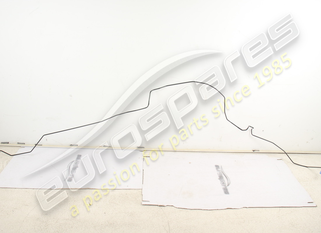 nuevo tubo de freno superior lwft maserati. número de pieza 670032071 (1)