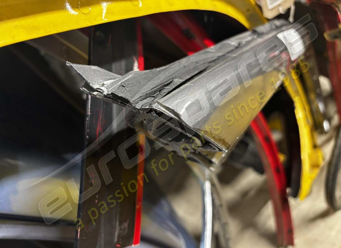 revestimiento exterior completo del techo ferrari usado. número de parte 88150411 (5)