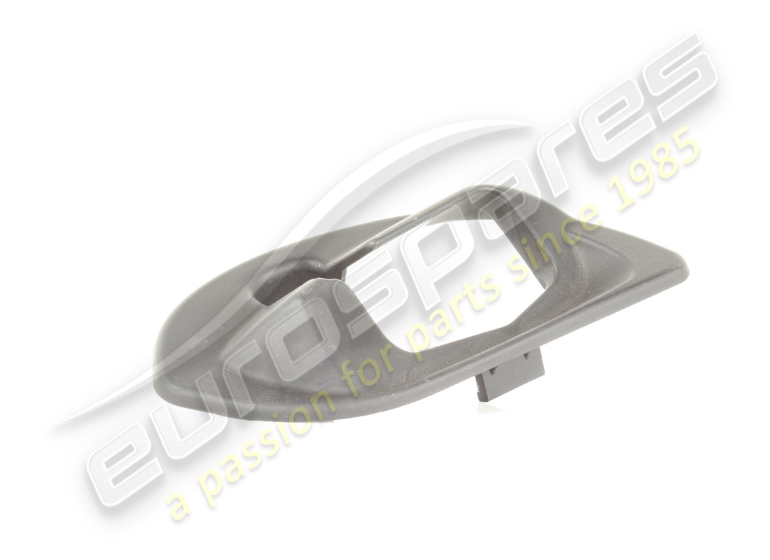 CUBIERTA DE CERRADURA DERECHA Ferrari USADA. NÚMERO DE PIEZA 87656300 (1)