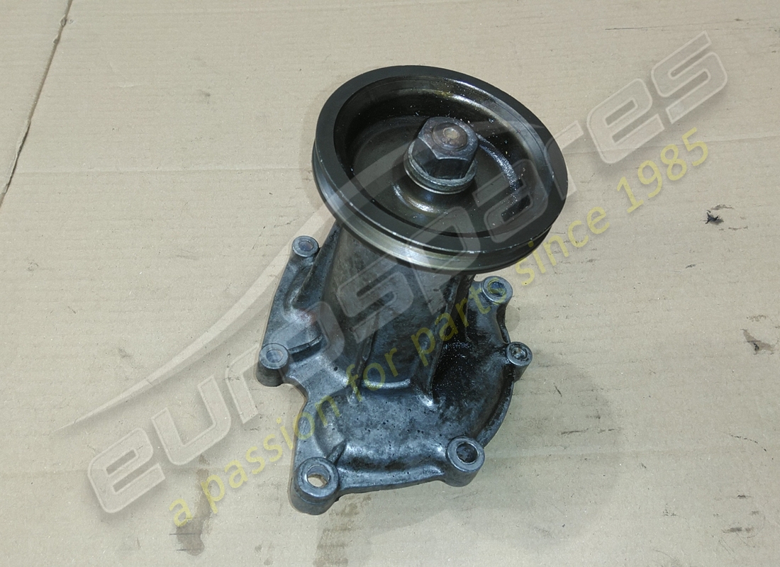 bomba de agua eurospares usada parte delantera completa con polea. número de parte eap1389959 (2)