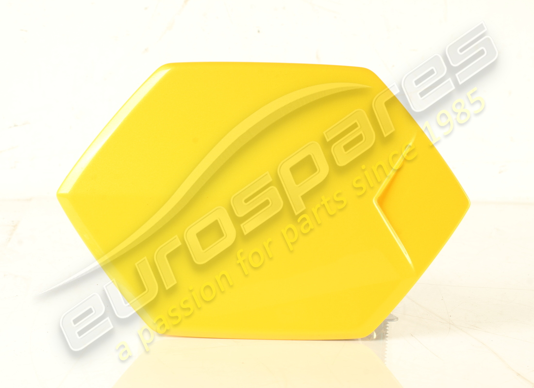 PUERTA DE LLENADO DE COMBUSTIBLE USADA Lamborghini. NÚMERO DE PIEZA 470809909C (1)