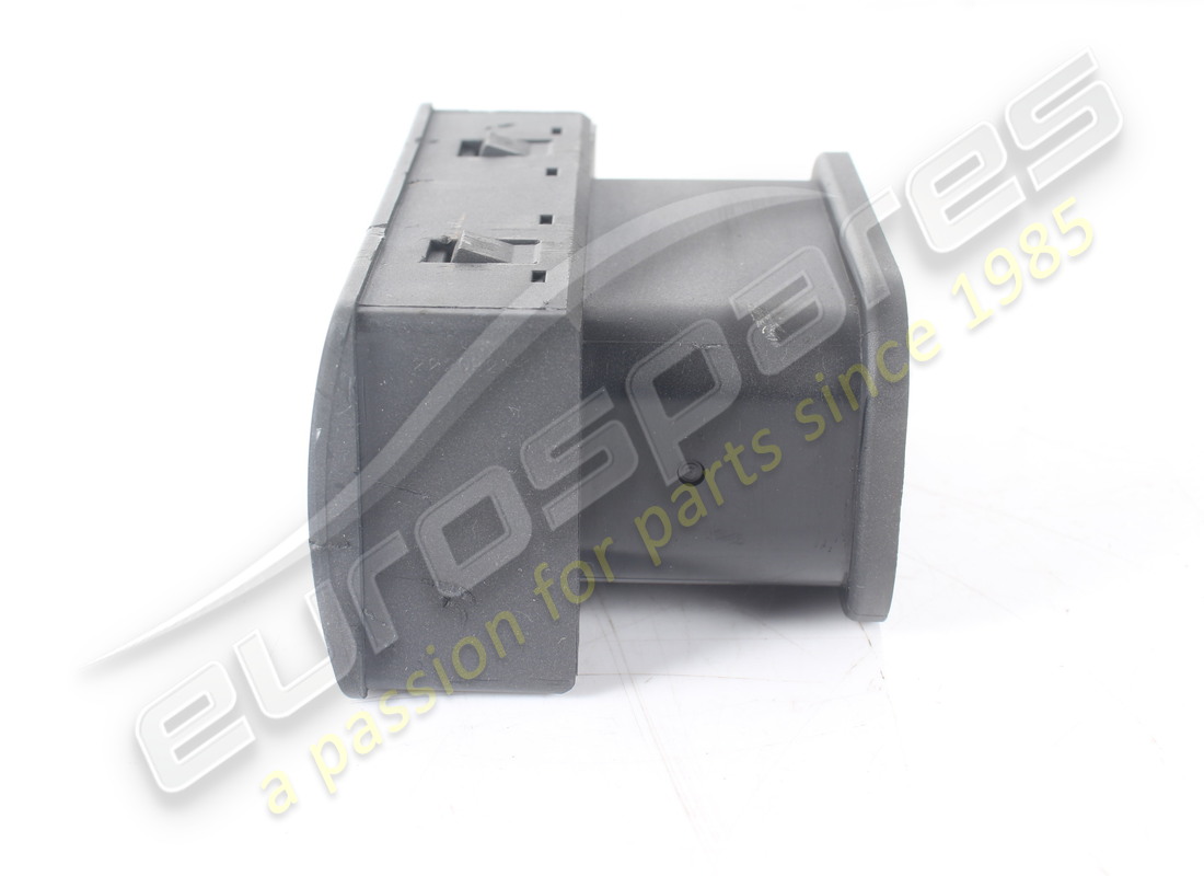 difusor maserati usado. número de parte 315553020 (3)