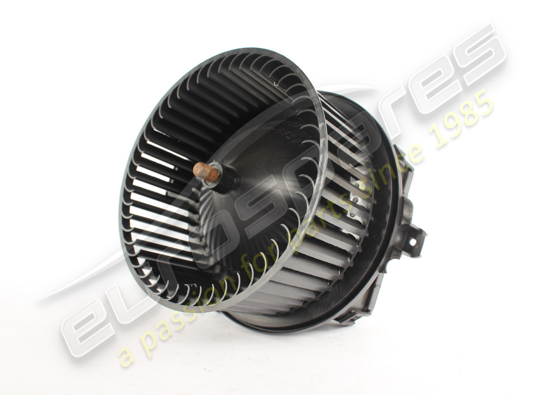 VENTILADOR Lamborghini USADO. NÚMERO DE PIEZA 4M2820021C (1)