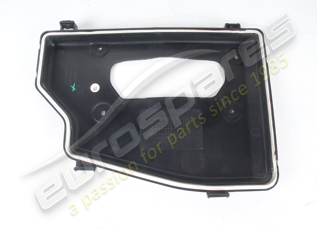 BANDEJA DE ENTRADA DE AIRE USADA Ferrari, COMPLETAMENTE FIJA. NÚMERO DE PIEZA 88037800 (1) BANDEJA DE ENTRADA DE AIRE USADA Ferrari, COMPLETAMENTE FIJA. NÚMERO DE PIEZA 88037800 (1)