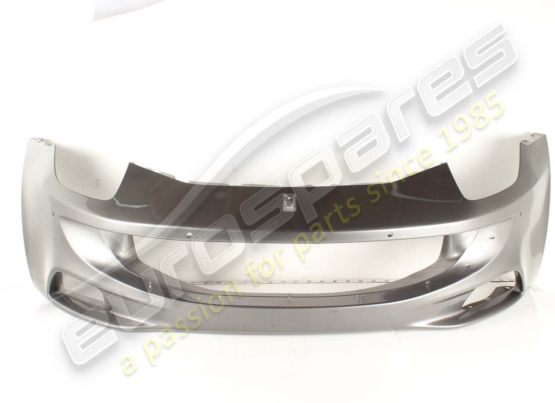 PARACHOQUES DELANTERO COMPLETO DAÑADO Ferrari. NÚMERO DE PIEZA 84361310 (1)