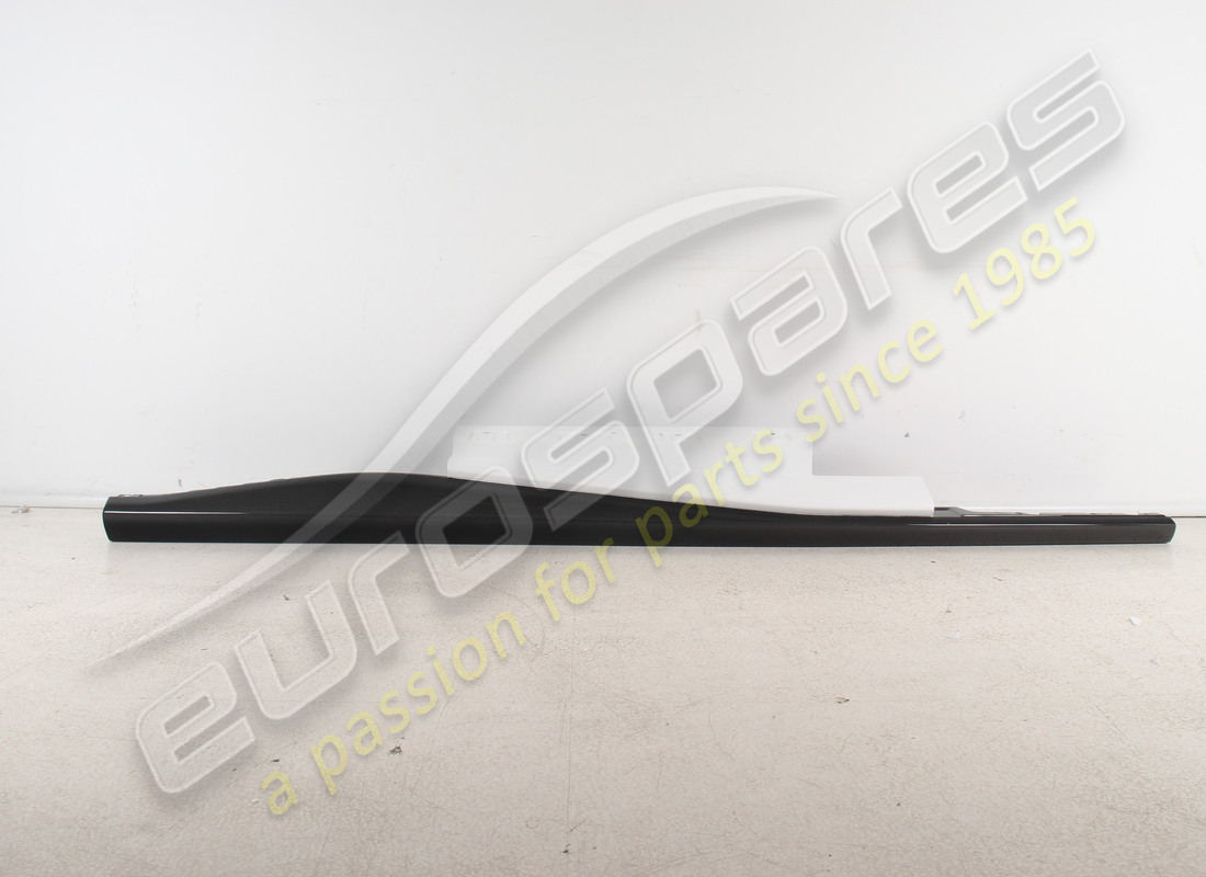nuevo ferrari panel de embellecedor de umbral derecho completo. número de parte 985765476 (1)