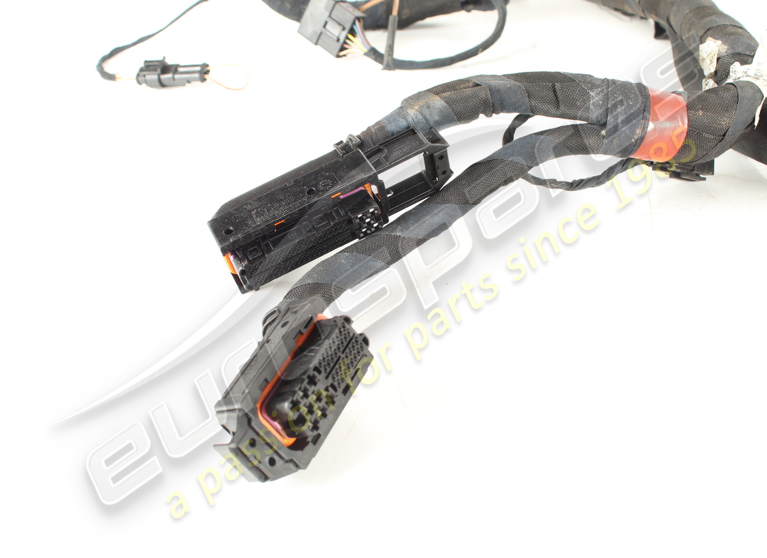 USED MASERATI ENGINE INJECTION WIRING M13. PART NUMBER 212173 (2) used maserati engine injection wiring m13. part number 212173 (2)