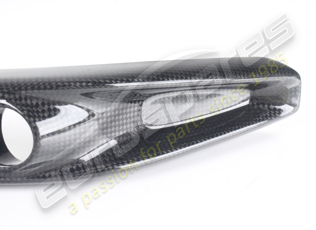 USADO FERRARI PARTE SUPERIOR DEL MANGO DEL TÚNEL. NÚMERO DE PARTE 89148500 (3) usado ferrari parte superior del mango del túnel. número de parte 89148500 (3)