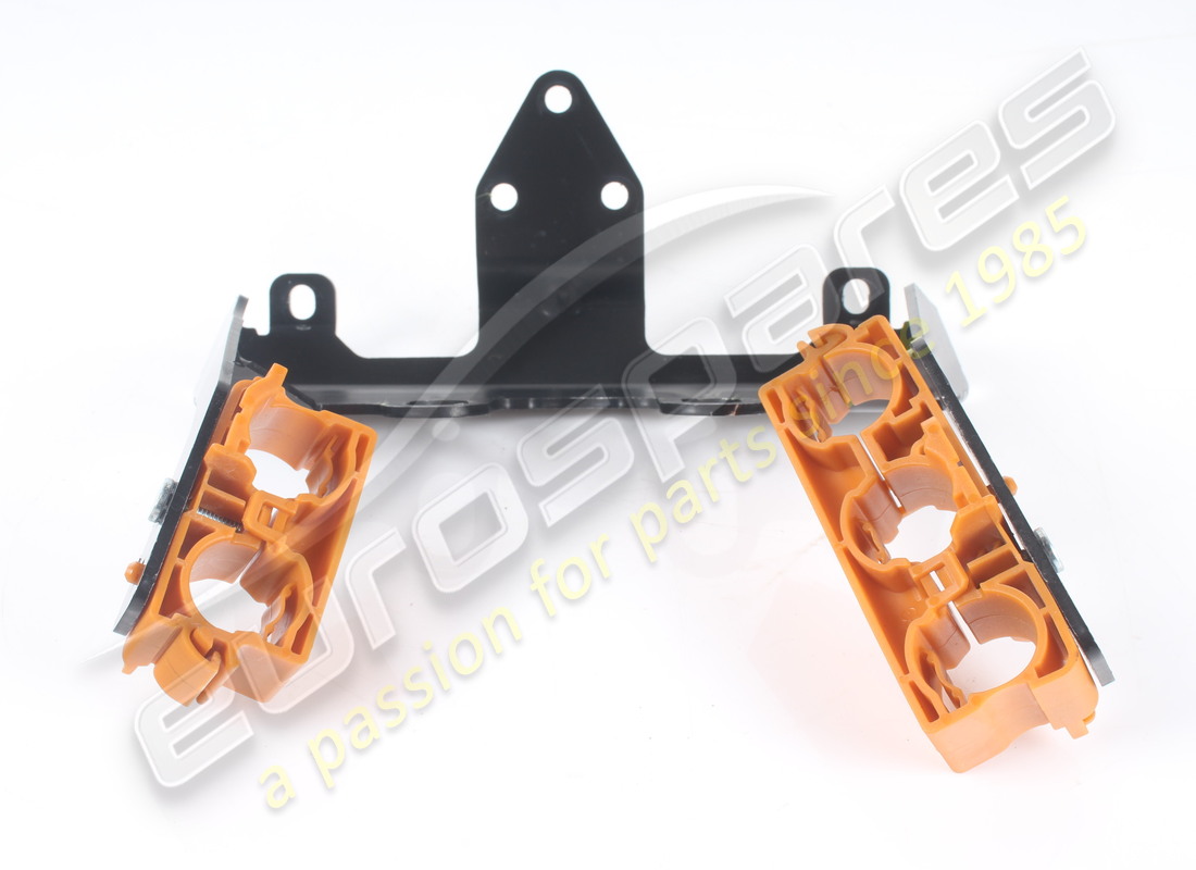 USADO Ferrari STAFFA SG. NÚMERO DE PIEZA 905806 (1) USADO Ferrari STAFFA SG. NÚMERO DE PIEZA 905806 (1)