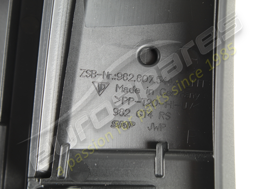 NUEVO PORSCHE SPOILER NEGRO MATE. NÚMERO DE PIEZA 982807544AYOK1 (4) nuevo porsche spoiler negro mate. número de pieza 982807544ayok1 (4)