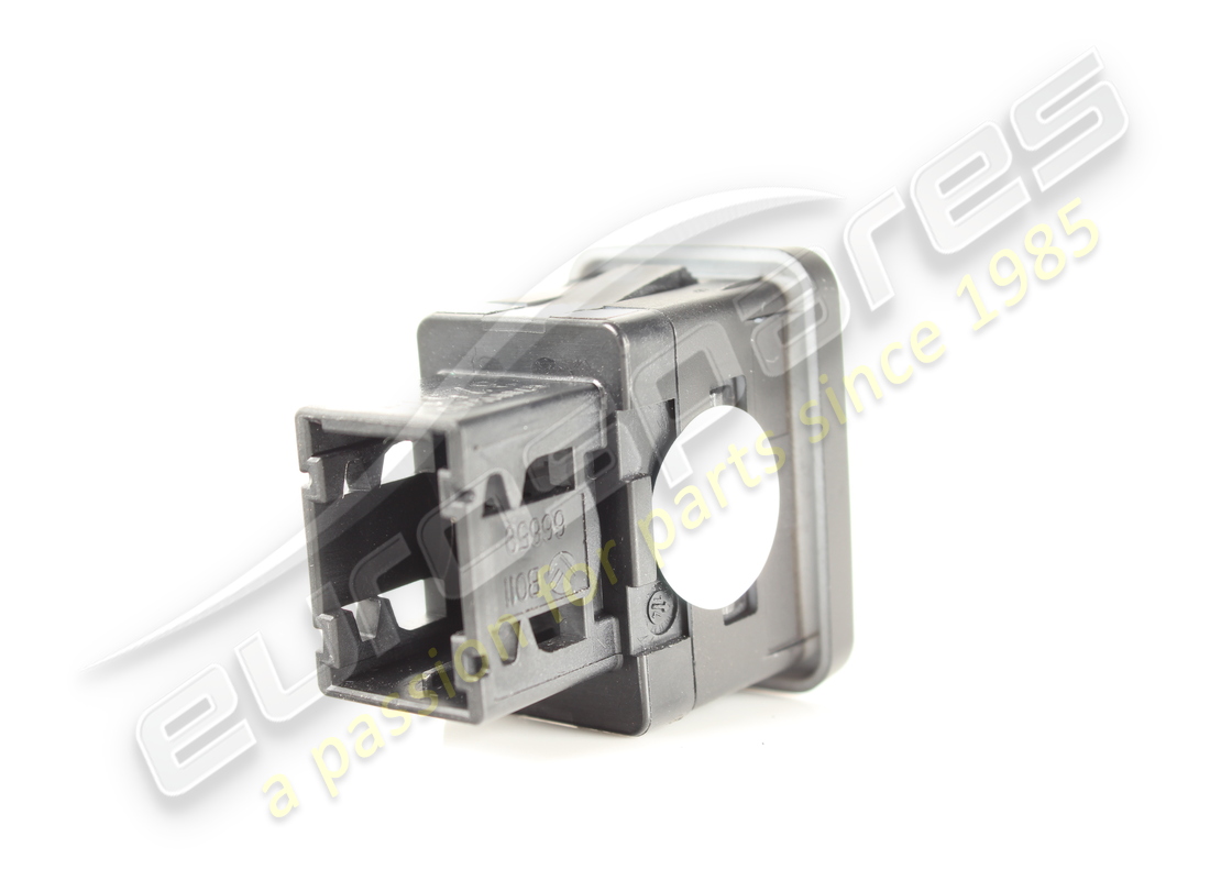 toma usb usada ferrari. número de pieza 303226 (3)