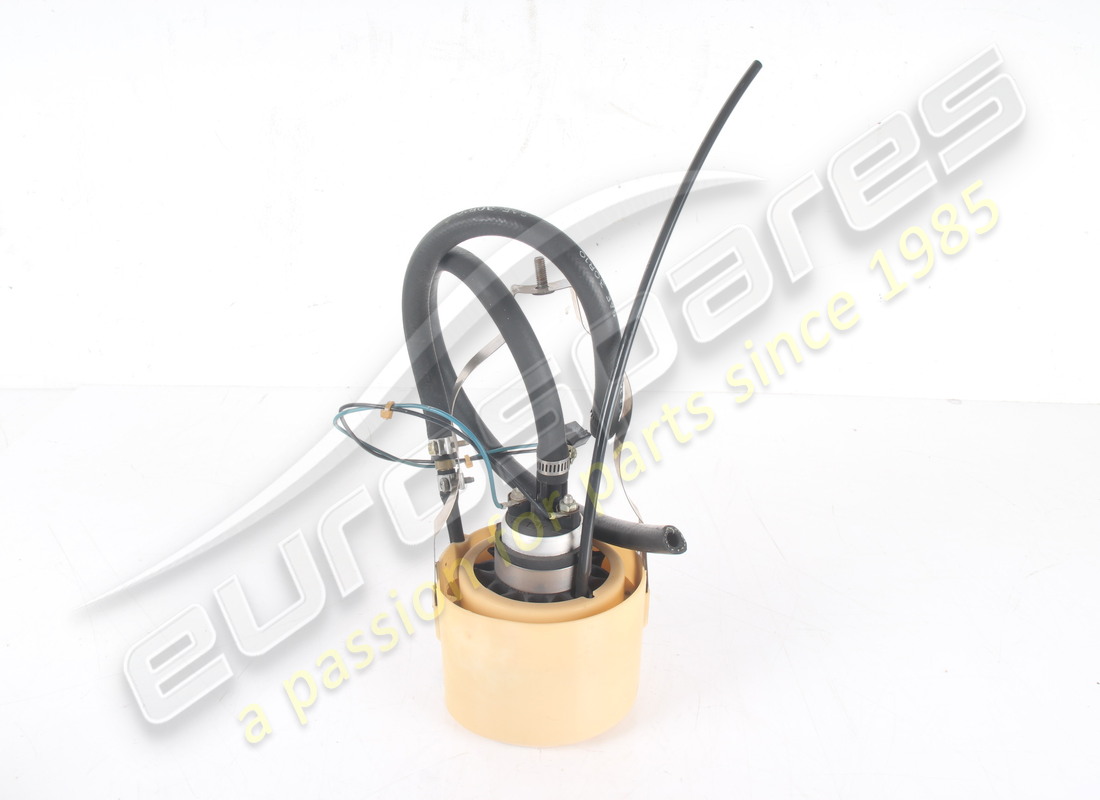 BOMBA DE COMBUSTIBLE SUMERGIDA USADA Maserati D.43 BOSCH. NÚMERO DE PIEZA 393750135 (1)