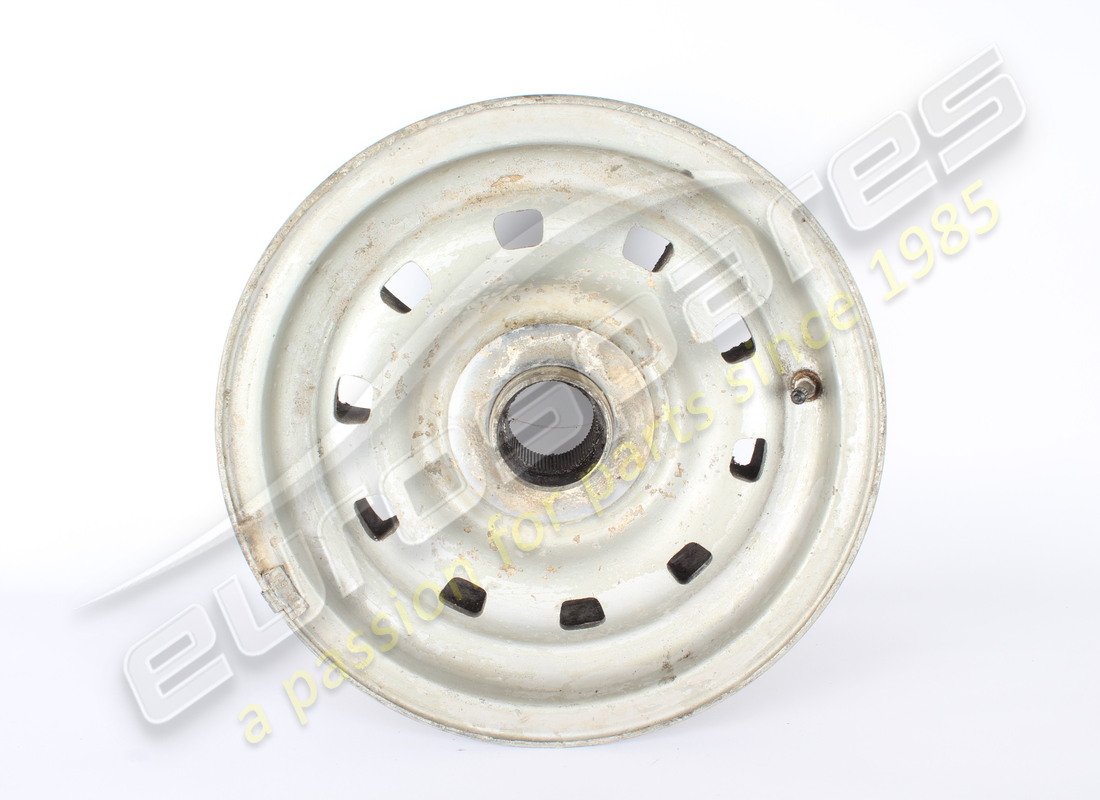 RUEDA DE CARRETERA USADA Ferrari 7.5 X 15'' . NÚMERO DE PIEZA 700337 (1)