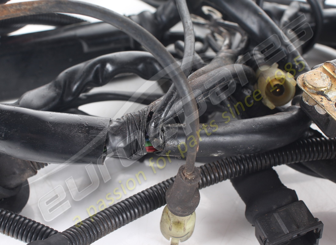 CABLE ABS USADO FERRARI RHD NÚMERO DE PIEZA 62462100 (2) cable abs usado ferrari rhd número de pieza 62462100 (2)