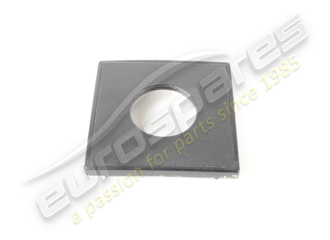 PLACA DE FASCIA USADA Ferrari. NÚMERO DE PIEZA 61838900 (1)