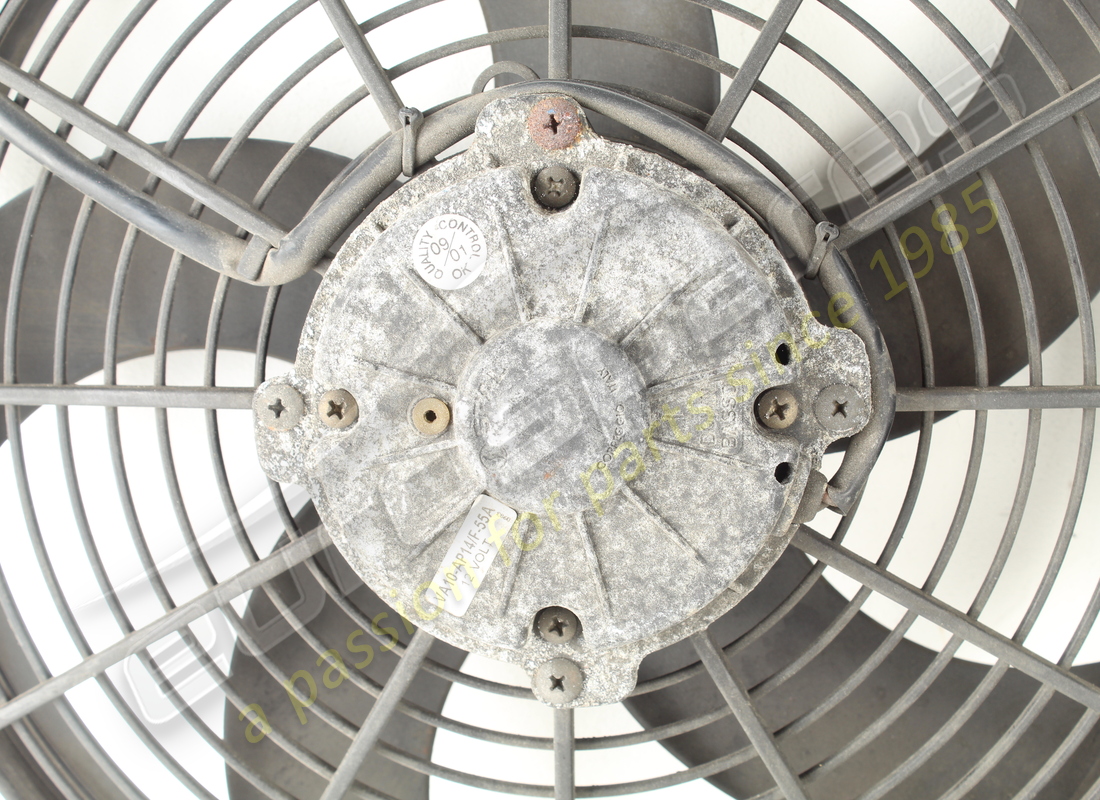 CAMPANA COMPLETA MASERATI USADA CON VENTILADOR ELÉCTRICO. NÚMERO DE PARTE 221254 (4) campana completa maserati usada con ventilador eléctrico. número de parte 221254 (4)