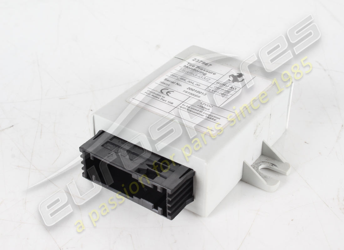 ecu tpms usada ferrari. número de pieza 237967 (2)
