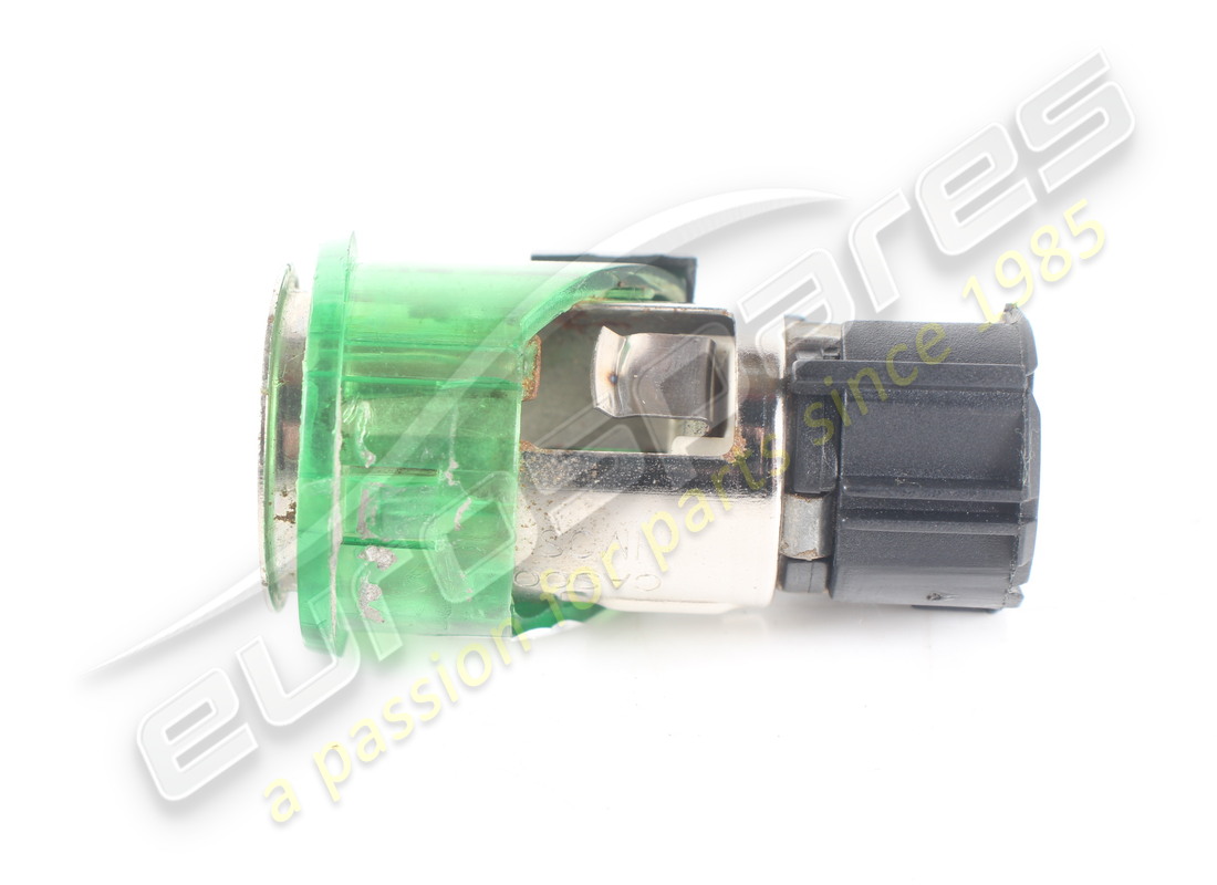 ENCENDEDOR DE CIGARROS MASERATI USADO. NÚMERO DE PARTE 383300115 (3) encendedor de cigarros maserati usado. número de parte 383300115 (3)