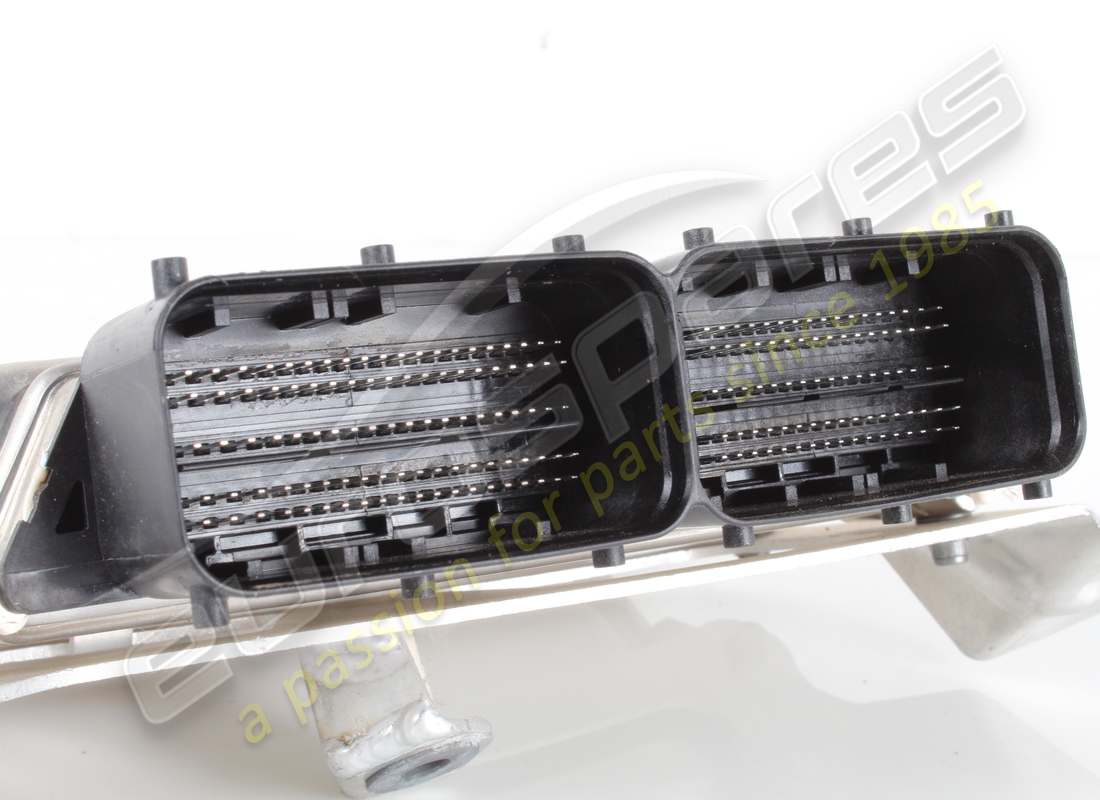 UTILIZADA FERRARI ECU DCT. NÚMERO DE PARTE 855811 (4) utilizada ferrari ecu dct. número de parte 855811 (4)