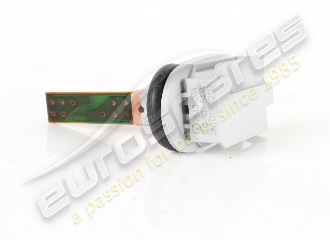 SENSOR DE TEMPERATURA USADO Lamborghini LUFTKANAL KURZ. NÚMERO DE PIEZA 3D0907543A (1) SENSOR DE TEMPERATURA USADO Lamborghini LUFTKANAL KURZ. NÚMERO DE PIEZA 3D0907543A (1)
