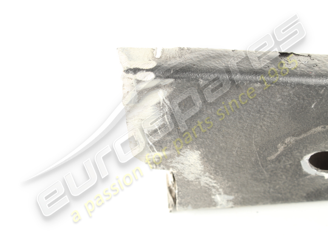 used ferrari rh side bracket plus cataph. part number 65151611 (4)