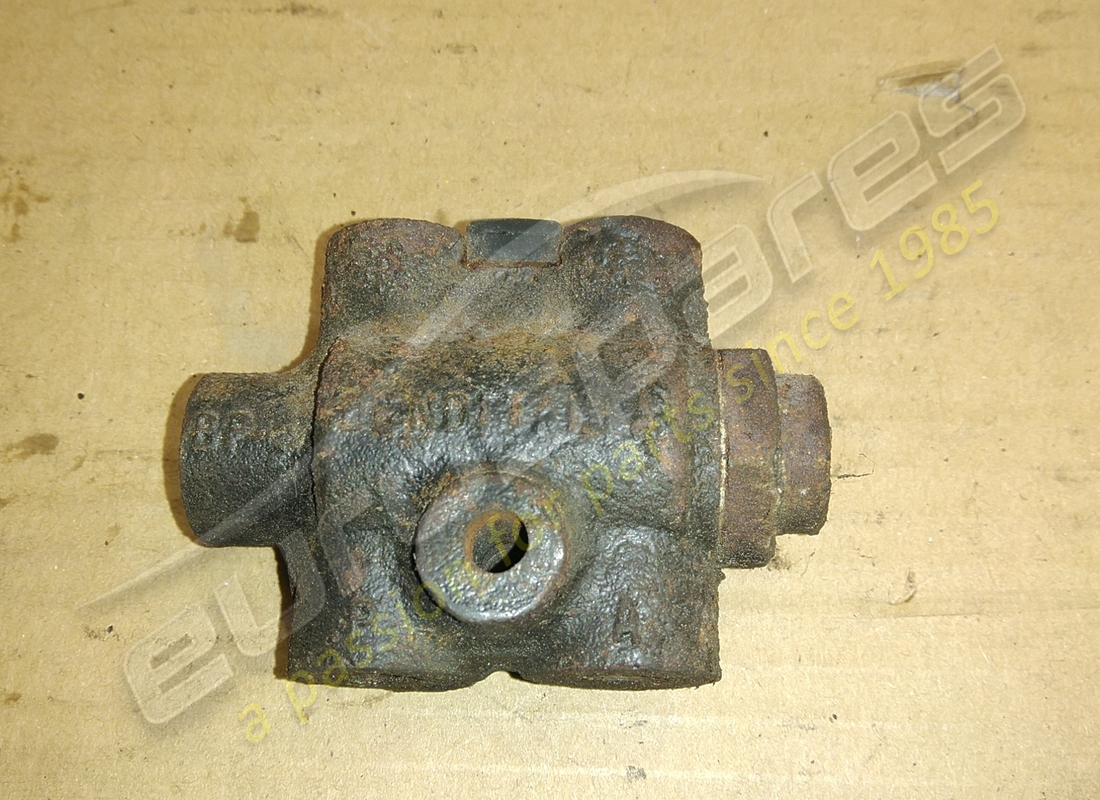 usado ferrari número de pieza de la válvula indicadora de freno 127757