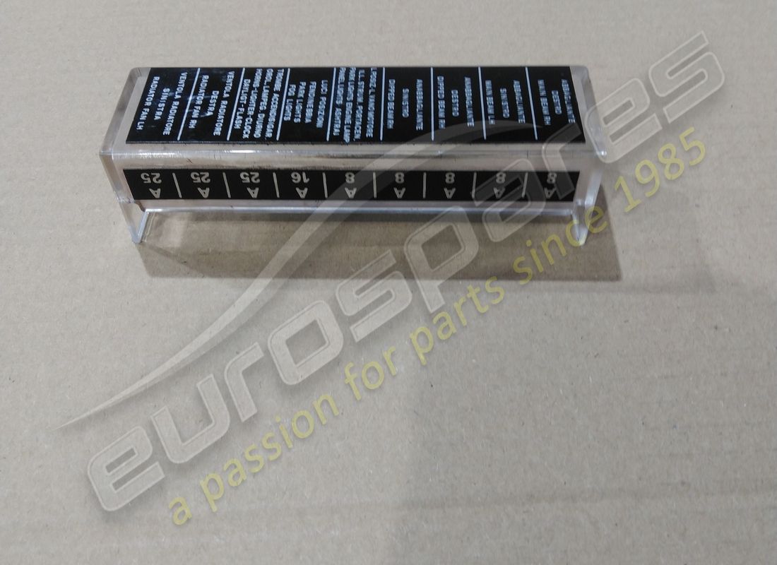 usado ferrari placa de identificación derecha caja de fusibles etiqueta grande. número de pieza 40188203 (2)