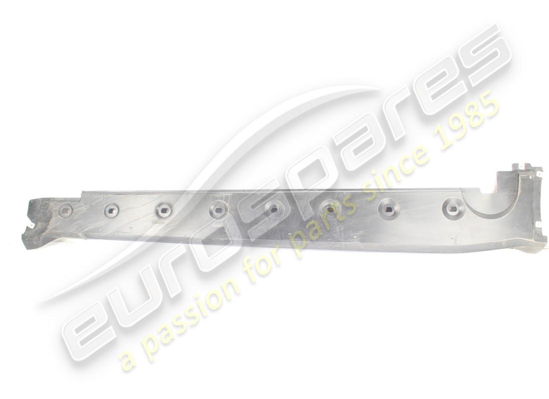 moldura del larguero lateral dañada porsche negro mate. número de pieza 9gt854886ok1 (2)