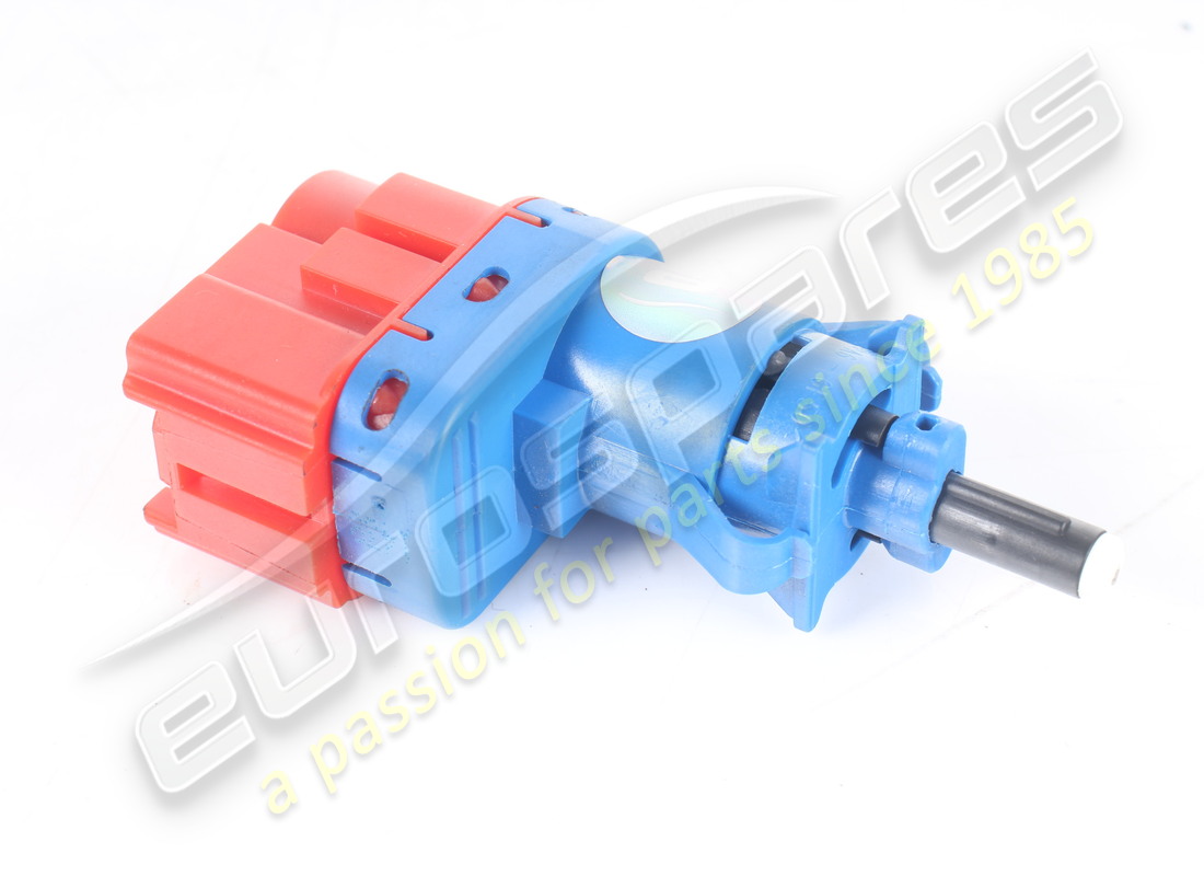 INTERRUPTOR PULSADOR USADO Ferrari. NÚMERO DE PIEZA 318205 (1)