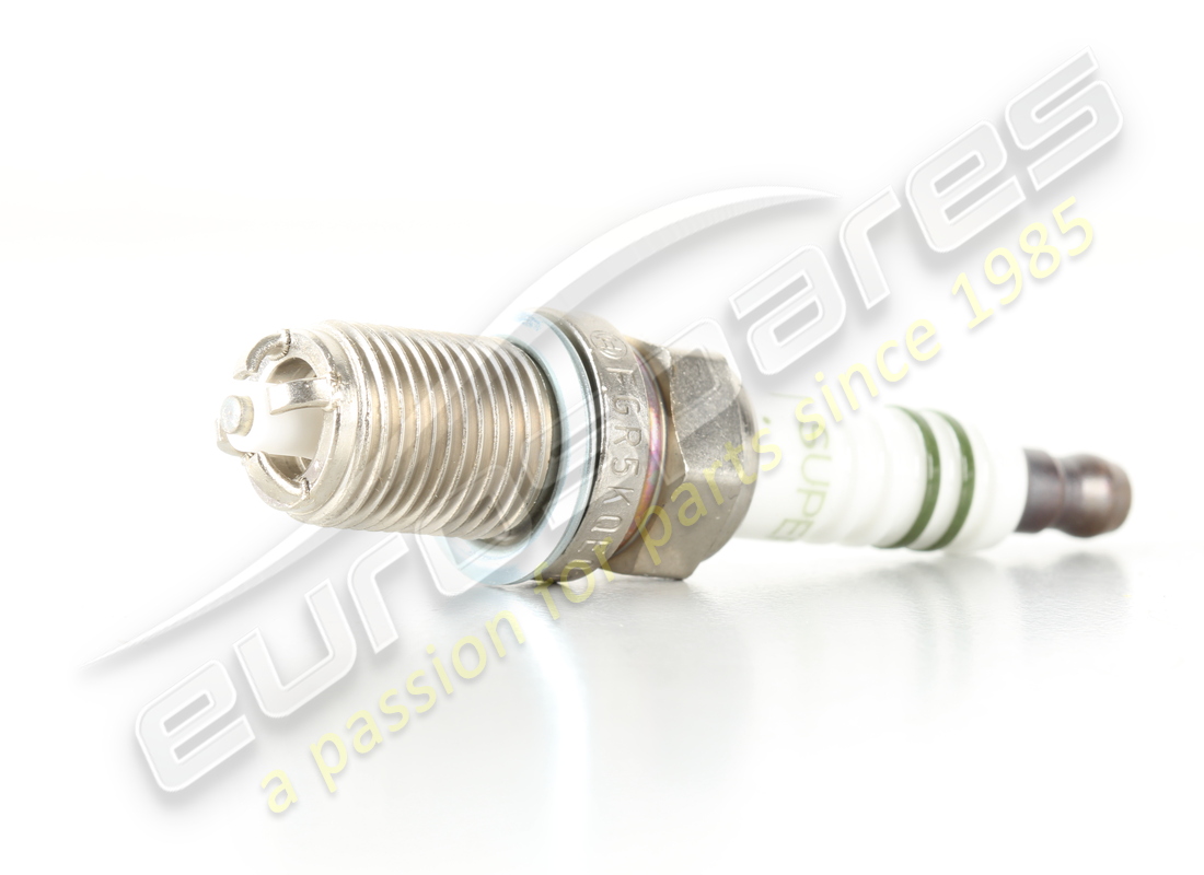 NUEVA BOSCH BUJÍA - FGR 5KQE0 - D - MJ 2002>>. NÚMERO DE PARTE 99917022390 (2) nueva bosch bujía - fgr 5kqe0 - d - mj 2002>>. número de parte 99917022390 (2)